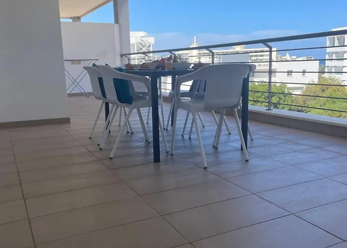 Fig Tree View Apartmán *