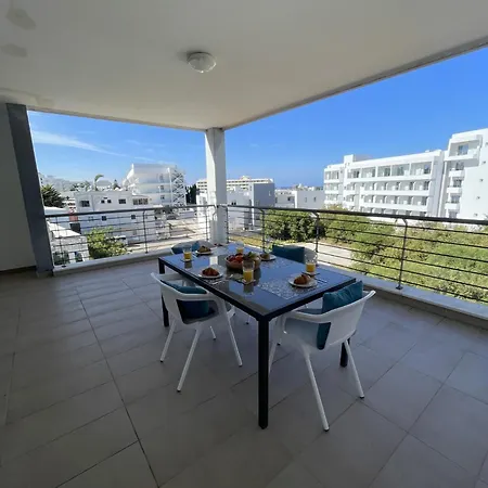 Fig Tree View