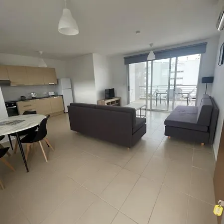Fig Tree View Apartment *